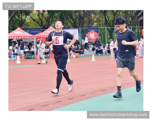 极速体育提供丰富多样的体育赛事模拟，满足不同玩家对速度与激情的极致追求与挑战
